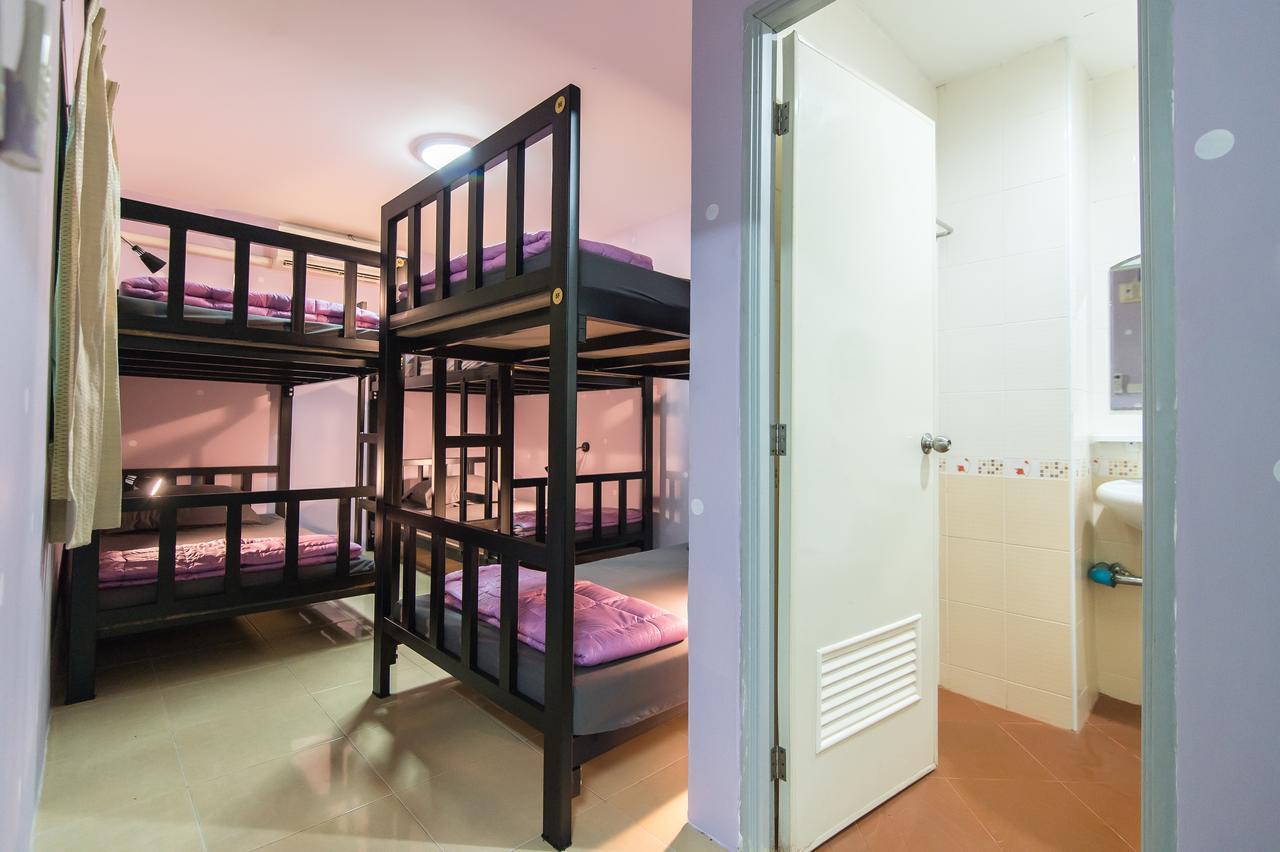 Full Stop. Hostel Patong Luaran gambar