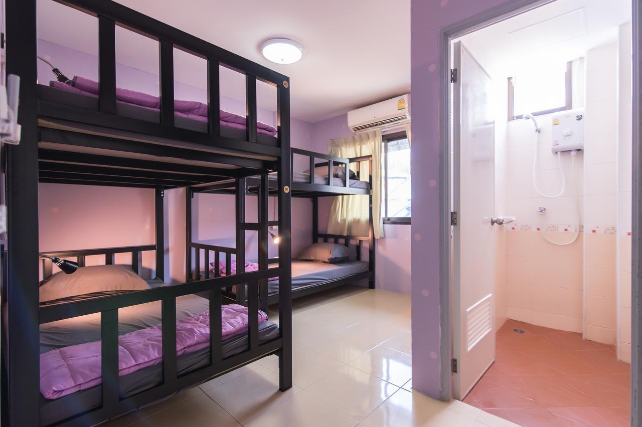 Full Stop. Hostel Patong Luaran gambar